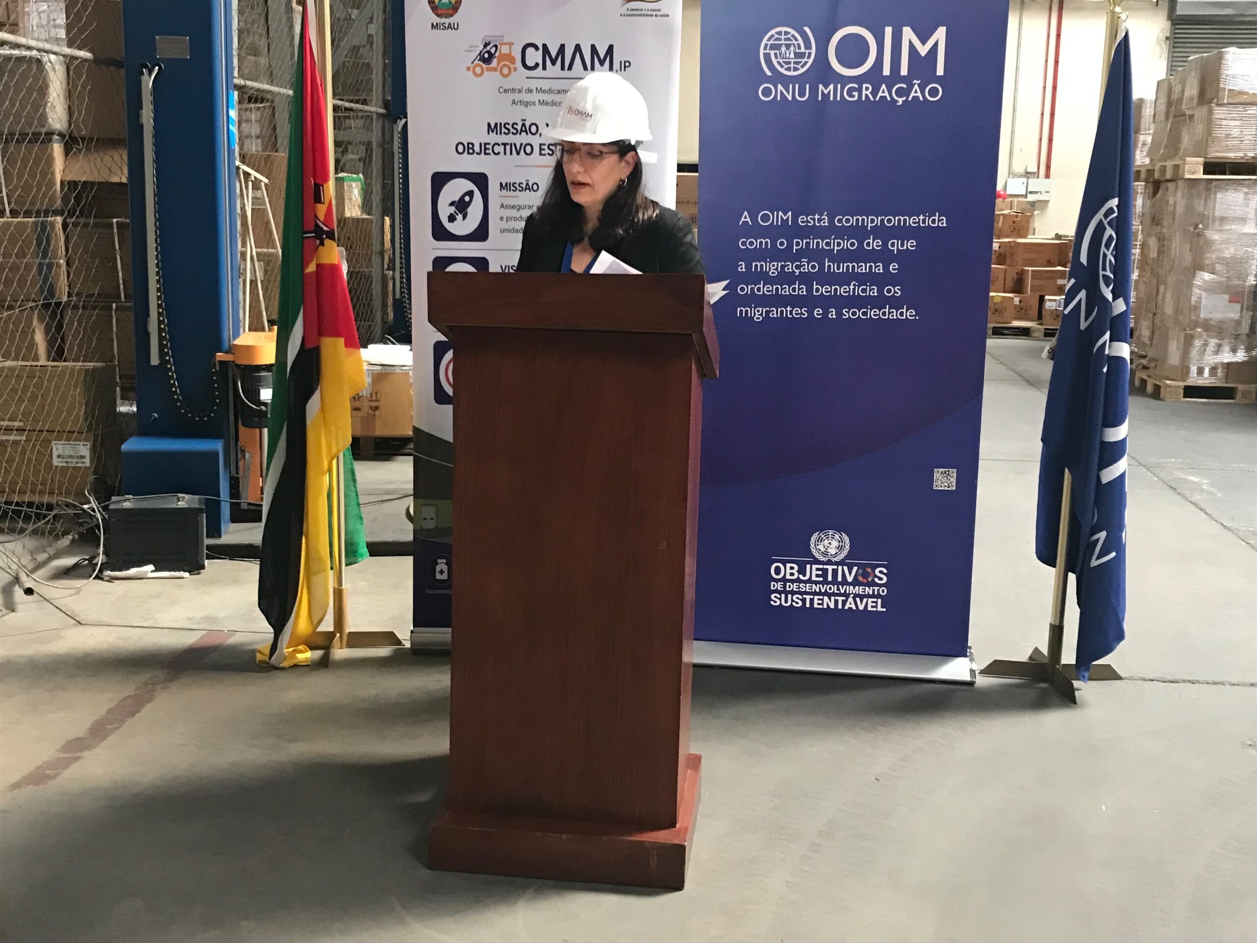 Sra. Derya Ferhat - Directora da Unidade de Gestão da Migração da OIM Sra. Derya Ferhat - Directora da Unidade de Gestão da Migração da OIM